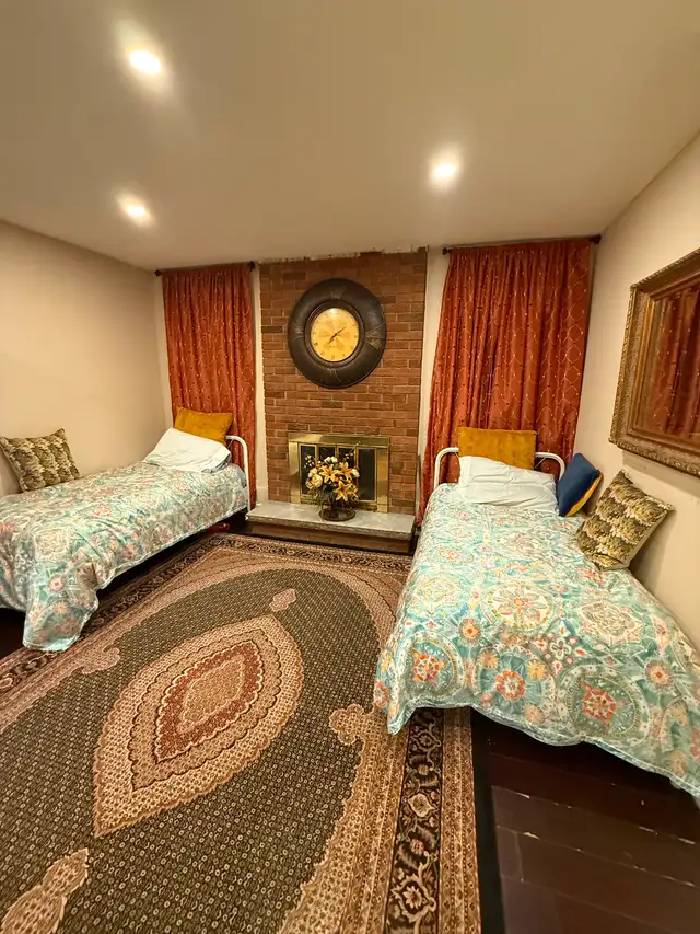 ROOM FOR RENT in Room Rentals & Roommates in Mississauga / Peel Region - Image 9