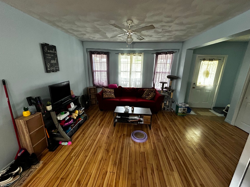 Large 2 bedroom All Included 5