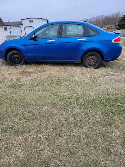 2011 Ford Focus for parts