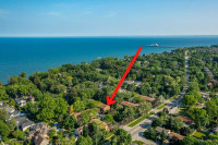 Bright 3+1 Br semi with Bsmt in Bronte Oakville & steps to lake