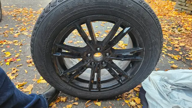 Winter tires and rims - Nokian Hakkapeliita R3 SUV in Tires & Rims in City of Montréal - Image 2