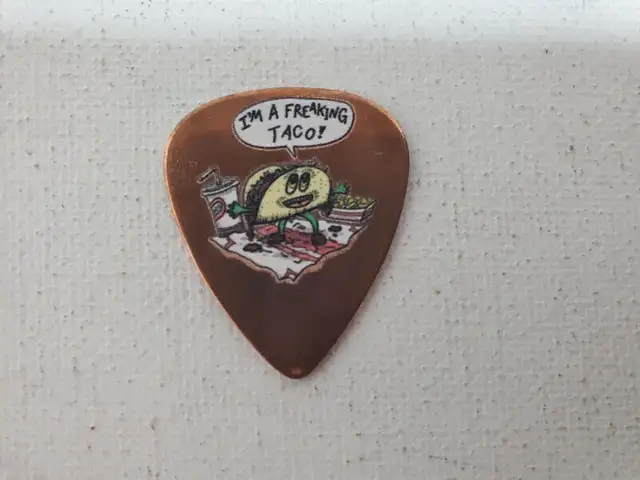 Copper guitar pick im a freacking taco pic de guitare en cuivre in Guitars in West Island - Image 2