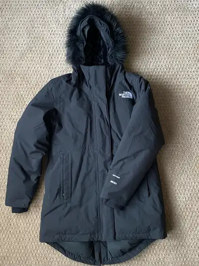 Girls Sz 10 North Face Down Parka, View more