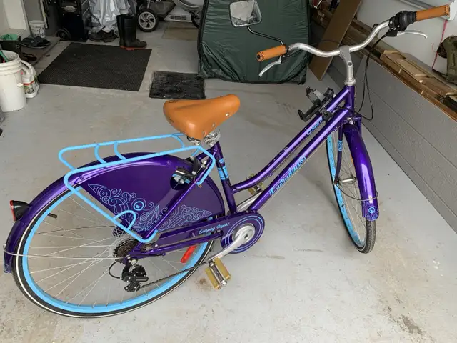 vélo pour femme in Cruiser, Commuter & Hybrid in West Island - Image 2