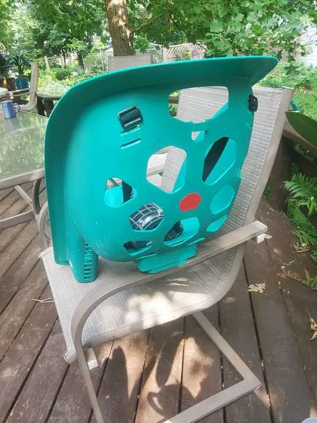 Child's Bike Seat in Kids in Ottawa - Image 4
