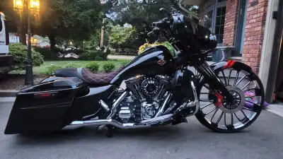 FINANCING THROUGH HARLEY AVAILABLE Selling my 14 street glide with tons and tons of upgrades. Only 4...