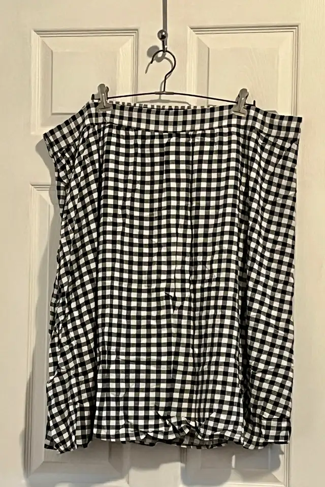 3x plus size clothing in Women's - Tops & Outerwear in City of Halifax - Image 2