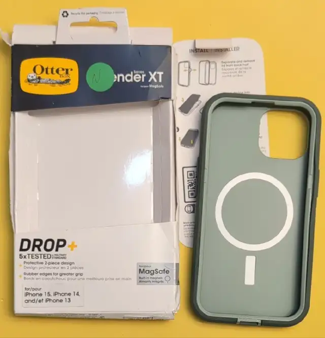 OtterBox iPhone 15/14/13 Defender SeriesXT Case Green screenless in Cell Phone Accessories in City of Toronto - Image 8