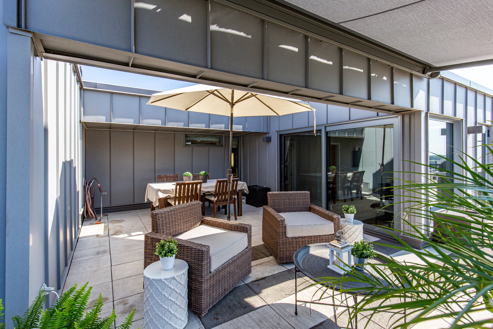 Luxueux penthouse de 2 cac sur 2 niveaux et 2 terrasses! — photo 1