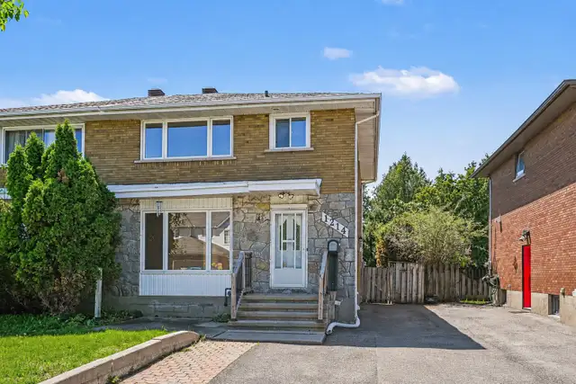 Spacious 3-Bedroom,2-Storey Home for Rent - Copeland Park (Clyde