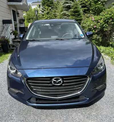 Skyactive 2.0 L Engine Two-year motor vehicle inspection (valid until June 2028) New brakes, rotors,...