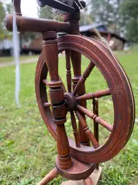 Antique  Spinning wheel