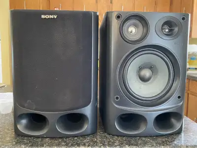 2 haut-parleurs Sony SS-H50 2x 80w -6 ohms Made in Japan Bon etat Metro Cadillac