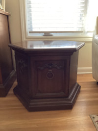 End table