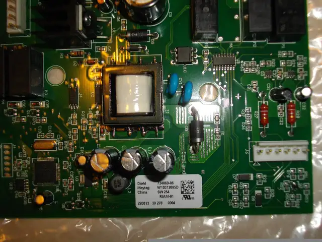 Brand new Whirlpool fridge main board # WPW10312695 in Refrigerators in Dartmouth - Image 8
