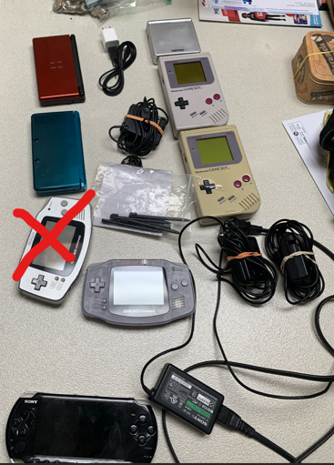 Assorted nintendo gaming consoles64520003774977120