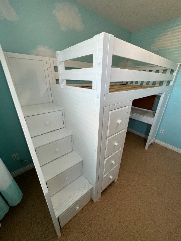Twin loft bed with desk, bookcase and drawers in Beds & Mattresses in Chilliwack - Image 4
