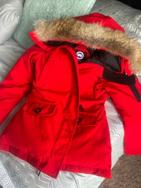 Canada goose Montebello parka Small