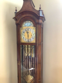 Herschede model 248 9-tube Mah. Grandfather Clock