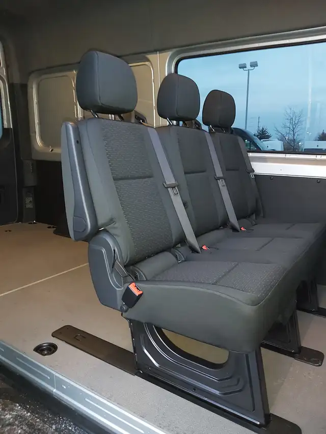 AIRPORT RIDESHARE-SPRINTER VAN601404711424512001