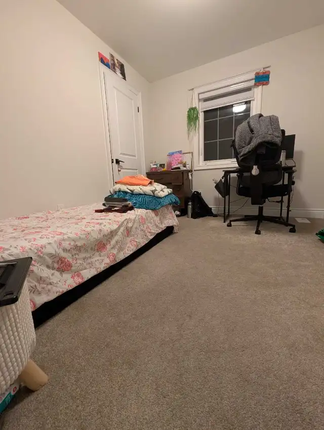 private room for rent  in Long Term Rentals in Peterborough - Image 6