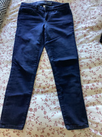 2 pairs parasuco jeans black and blue size 27/28