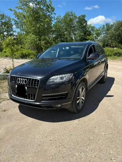 2015 Audi Q7 3.0T. Clean Titel, selling as is no safety. Hoping for a quick sale. $7000 OBO