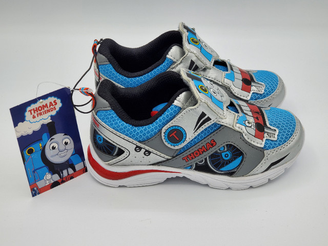Thomas & Friends Boys Lighted Shoes 2 sizes / chaussures garçons dans Enfants et jeunesse  à Ouest de l’Île - Image 2