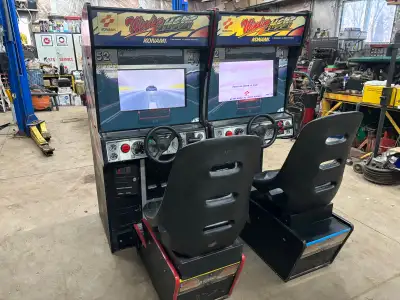 Title says it all. Price is for both units linked for head to head racing. Older set all works, some...