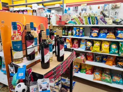 Extremely Well Established Convenience Store For Sale in a Busy intersection.Monthly Sales 60-65K.Lo...