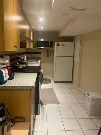 2 bedroom legal basement apartment with separate side entrance available in Mississauga from 15th De...