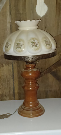 2 belle lampe vintage , antique