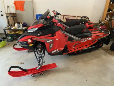 2023 Lynx Rave re 850available. Used for week long Quebec tours for 3 seasons. Km added up but sled...