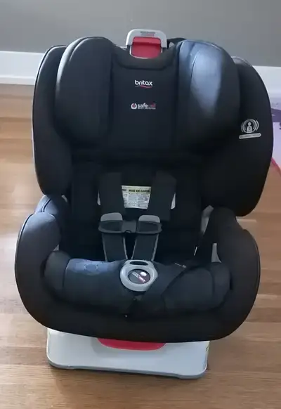 BRITAX CONVERTIBLE CLICK-TIGHT CAR SEAT, View more