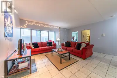 Waterloo Sublet 188 King St. N. 1 Bed/1 Bath