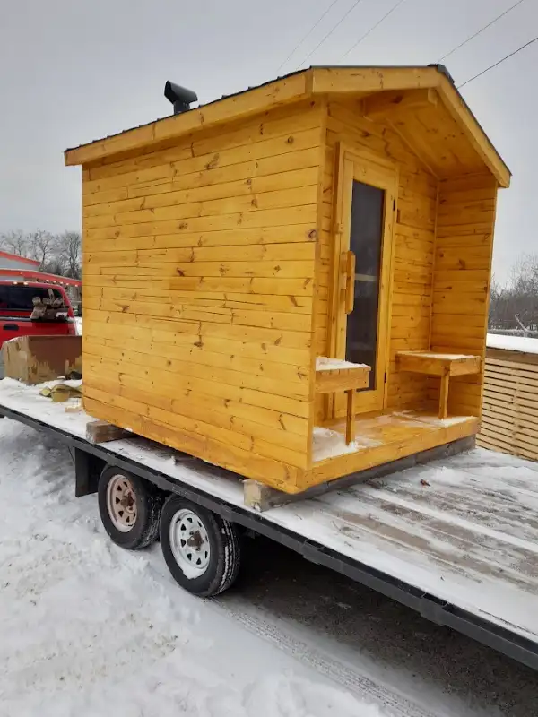Barrel saunas pods cabins in Ontario in Canada - Image 3