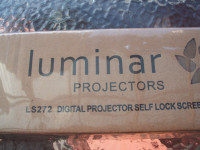 Luminar self locking projector screen - BNIB