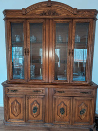 Display Cabinet with lighting