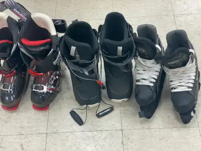 Men's skates/snowboard boots/ski boots 3 pairs, View more