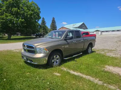2013 dodge ram 1500 5.7l hemi 117,421 km