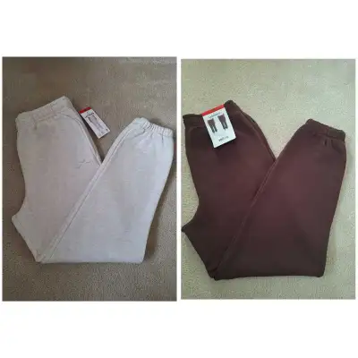 New! 2 pairs Women's lazypants jogger sweatpants medium, View more