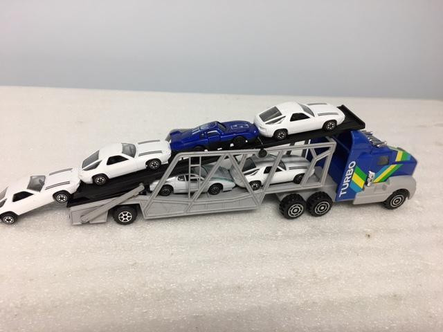 Turbo Toy Car Carrier With 6 Cars in Toys in Markham / York Region - Image 3