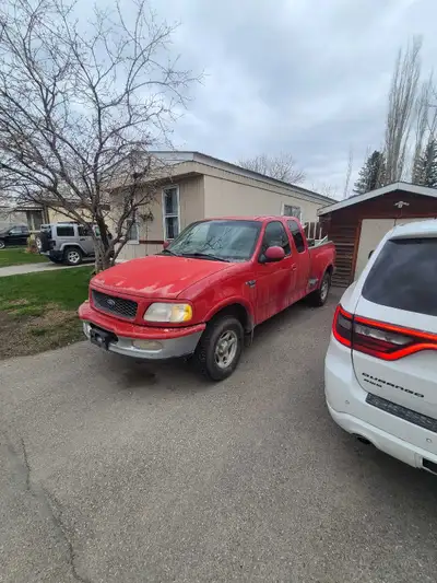 1998 Ford F-150 · Truck · Driven approx 465,000 kilometers Work truck for sale. Needs work, runs rou...