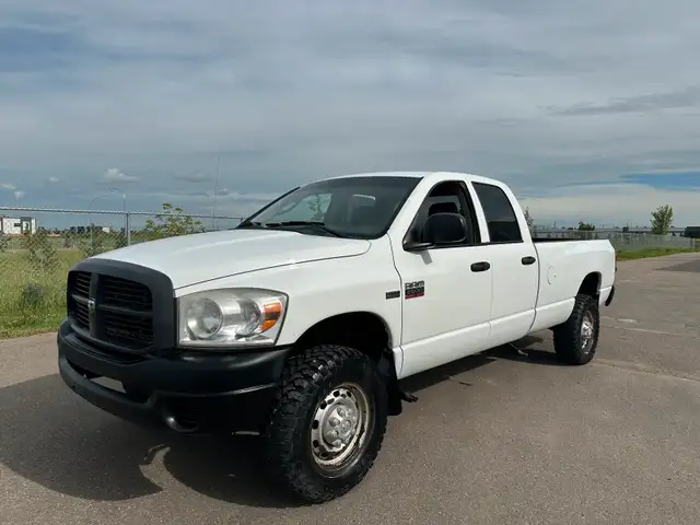 2008 Ram 2500 5.7L Hemi 4X4 dans Autos et camions dans Ville d’Edmonton - Image 2