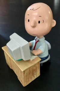 Peanuts Hallmark Charlie Brown Figurine