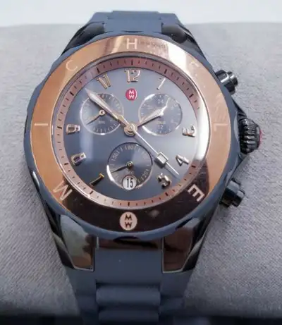 MICHELE Tahitian Jelly Bean Grey Silicone Rose Gold 40 mm watch—, View more