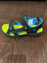 Softmoc Kids Sandal - Brand new