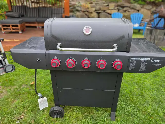 BBQ Master Chef 52,000 BTU with Rotisserie Motor, Propane and T