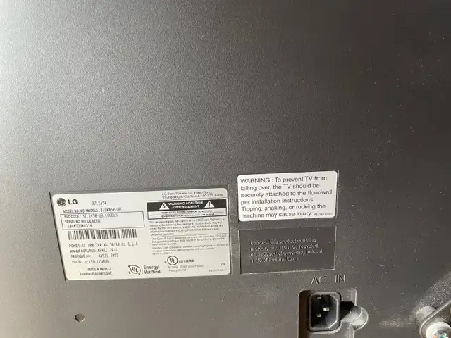 37” LCD tv in General Electronics in City of Montréal - Image 6