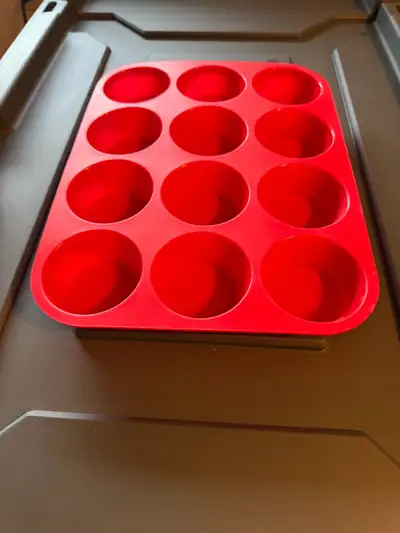 Silicone Muffin Tray., View more